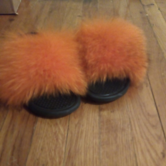 Nike Fur slides - Picture 2 of 3